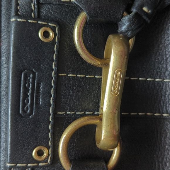 Couch purse. - Picture 4 of 7